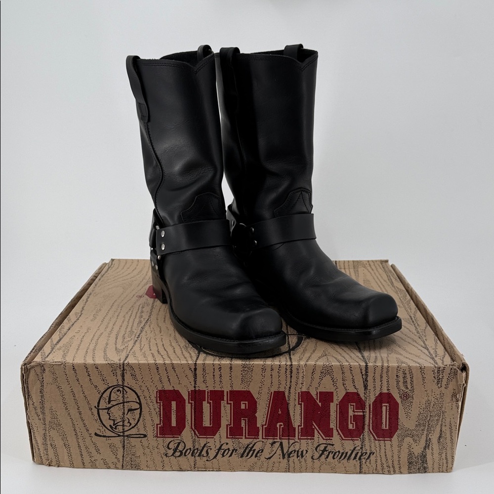 Durango Boots Men’s Size 10 D Black with silver hardware Leather